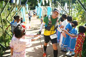 BIB: 2975
                            <button type="button" onclick="openModal(19060616)" class="btn btn-primary btn-sm float-right btn-popup" data-toggle="modal" data-target=".modal-high-quality">
                        <i class="fas fa-shopping-cart"></i> Add to Cart
                    </button>
                                            <button type="button" onclick="isThisMe(19060616, true)" class="btn btn-success btn-sm float-right btn-popup btn-isme hidden" data-toggle="tooltip" data-placement="bottom" title="นี่คือรูปของคุณใช่ไหม คลิกที่นี่เพื่อเอาเข้าอัลบั้ม">
                        <i class="fas fa-plus"></i> Add to album
                    </button>
                    <button type="button" onclick="isThisMe(19060616, false)" class="btn btn-warning btn-sm float-right btn-popup btn-isnotme hidden">
                        <i class="fas fa-ban"></i> Remove from album
                    </button>